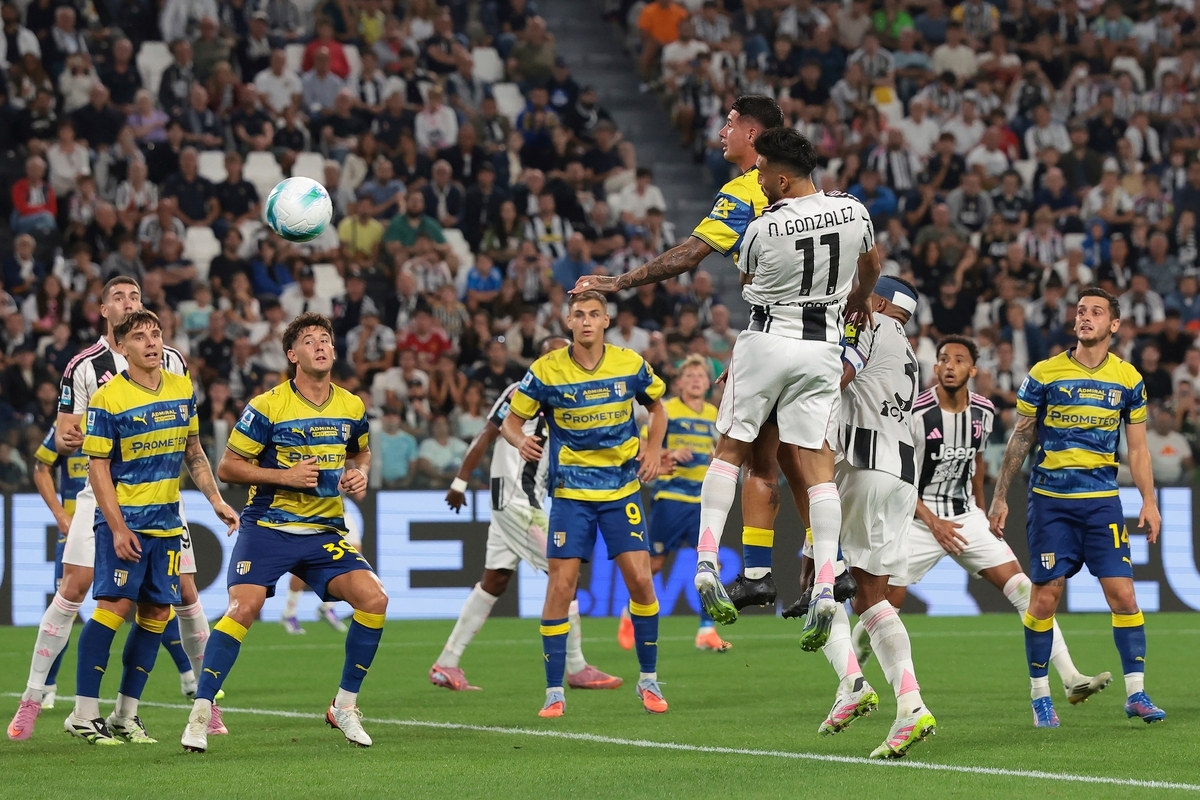 九游官方网站关于巴塞罗那迎来里程碑备战西甲皇家社会围绕中超绝杀压哨，尼斯围绕法甲回应争议瞬间刷屏的信息